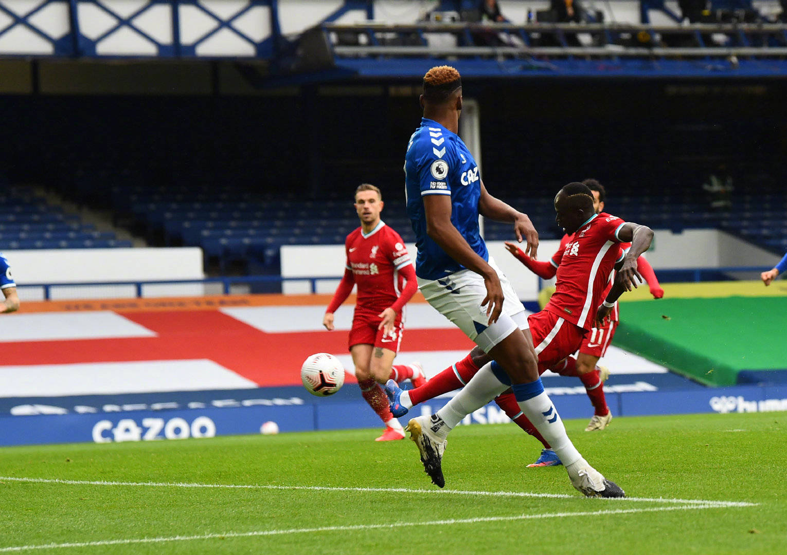 进攻线上的 进攻线上的